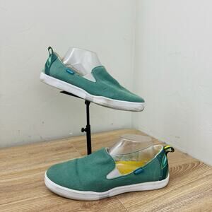 Blu Kicks Boca Green Slip On Loafers Women’s Size 9